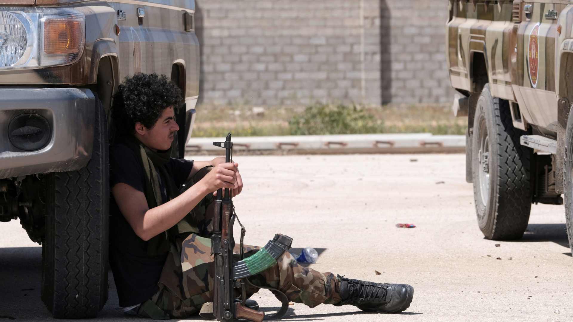 Más de 20 muertos en Libia desde la ofensiva rebelde del mariscal Haftar