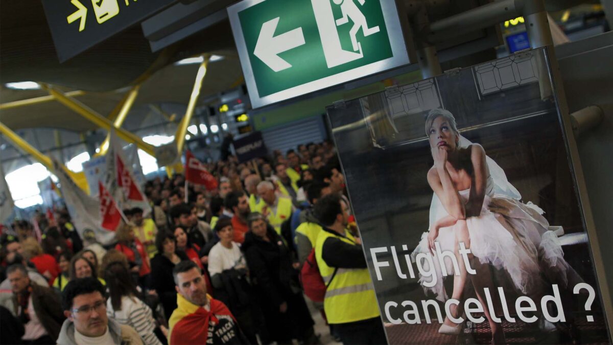 Oleada de huelgas en Semana Santa marcada con paros en aeropuertos, Air Nostrum y Renfe