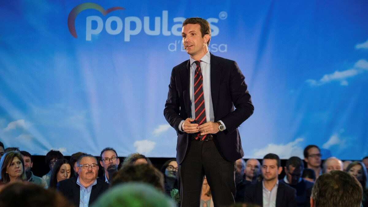 Pablo Casado quiere bajar el salario mínimo de 900 a 850 euros