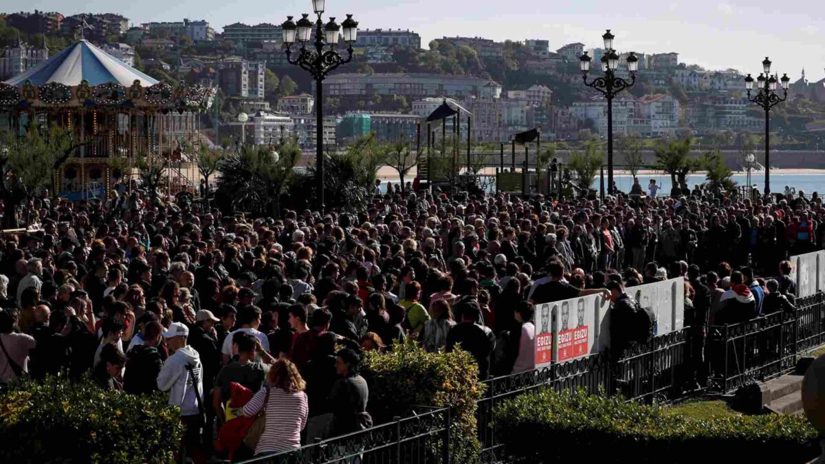 Prisión para seis de los siete jóvenes que mataron de una paliza a un menor en San Sebastián