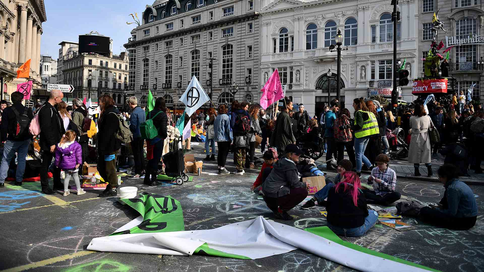 Protestas en Londres para pedir un "estado de emergencia ecológica"