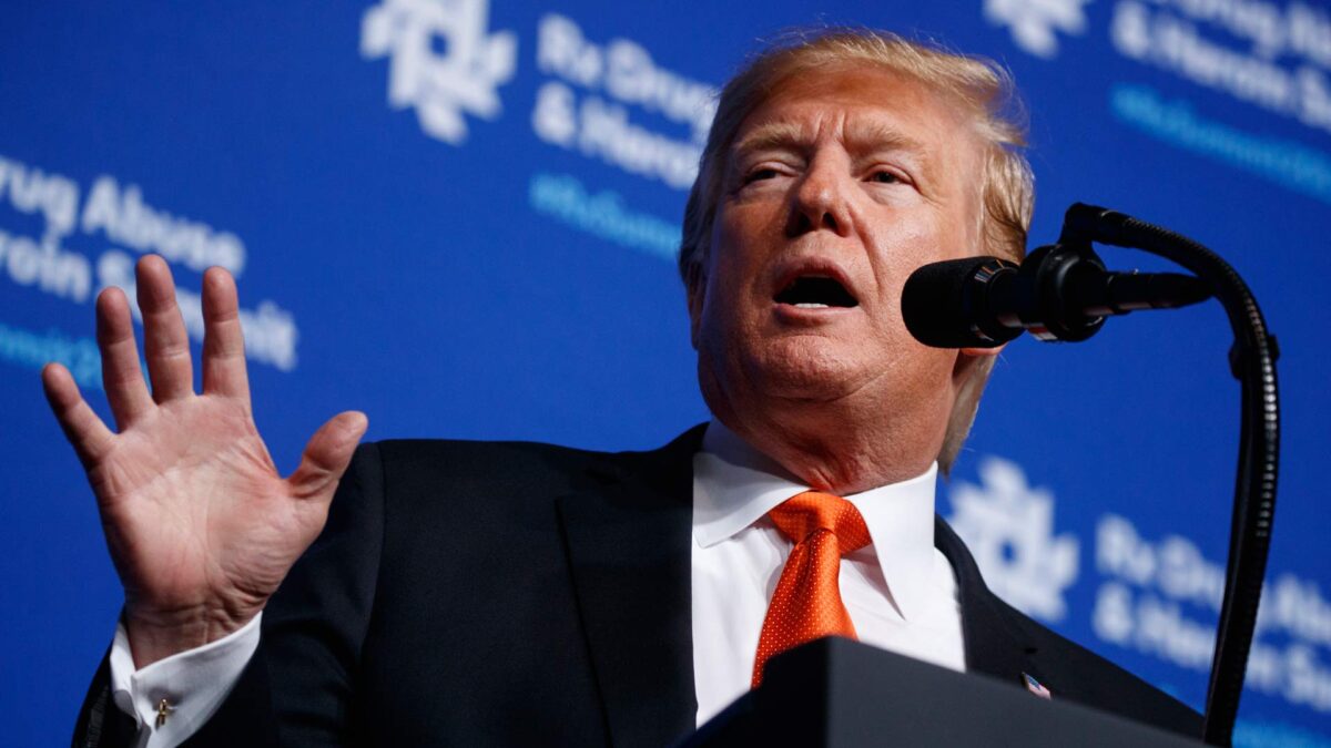 Trump cuestiona la capacidad mental de Biden para ganar las primarias del Partido Demócrata