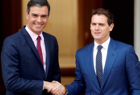 Rivera comunica a Sánchez su voluntad de liderar la oposición pero le ofrece cuatro pactos de Estado