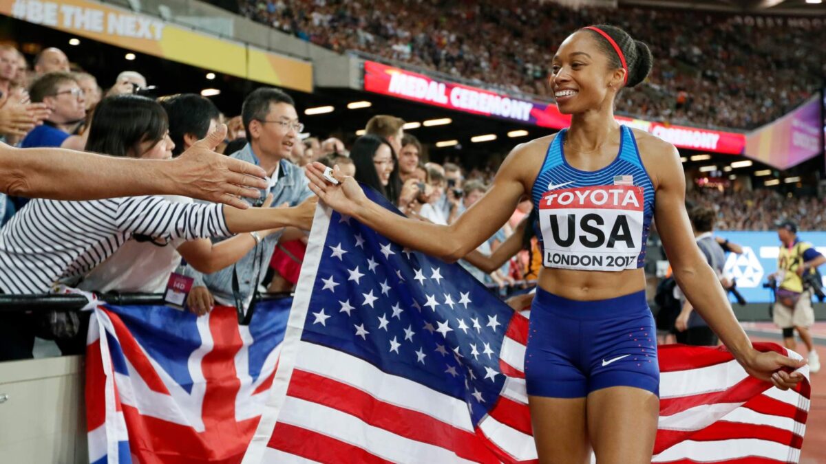 La estrella del atletismo Allyson Felix ataca a Nike por su política de maternidad