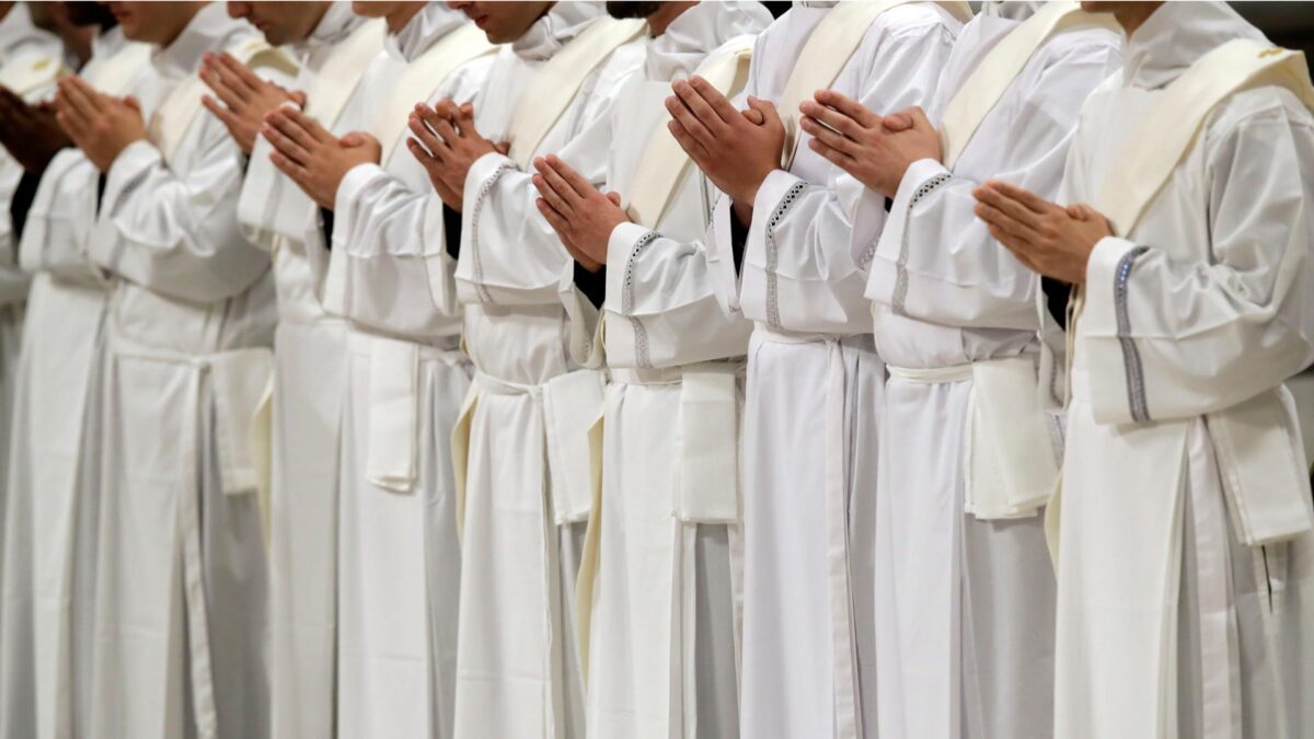 Cinco víctimas de abusos sexuales tomarán acciones legales contra el Vaticano