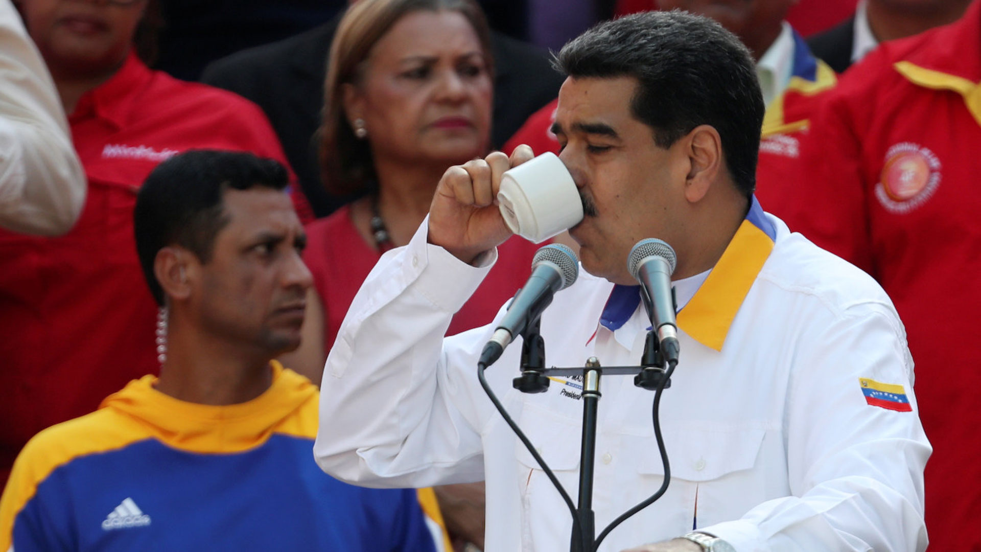 El Gobierno de Maduro rompe el silencio para admitir el devastador estado de la economía venezolana