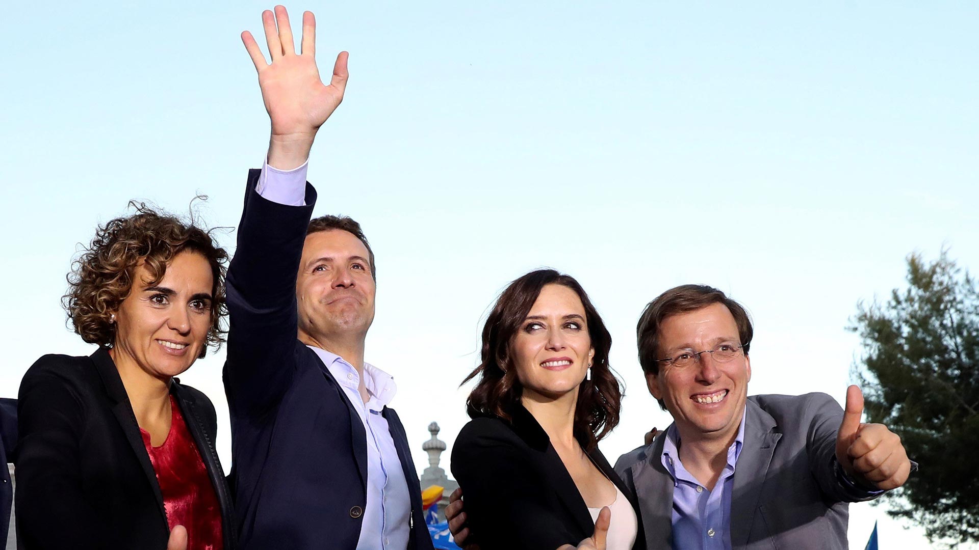 Dolors Montserrat gana enteros para liderar el PP catalán en la nueva etapa de Feijoó