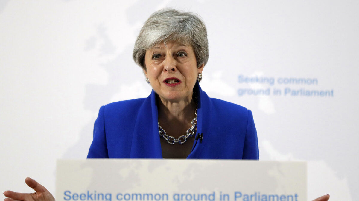 May ofrece al Parlamento votar sobre un segundo referéndum del Brexit