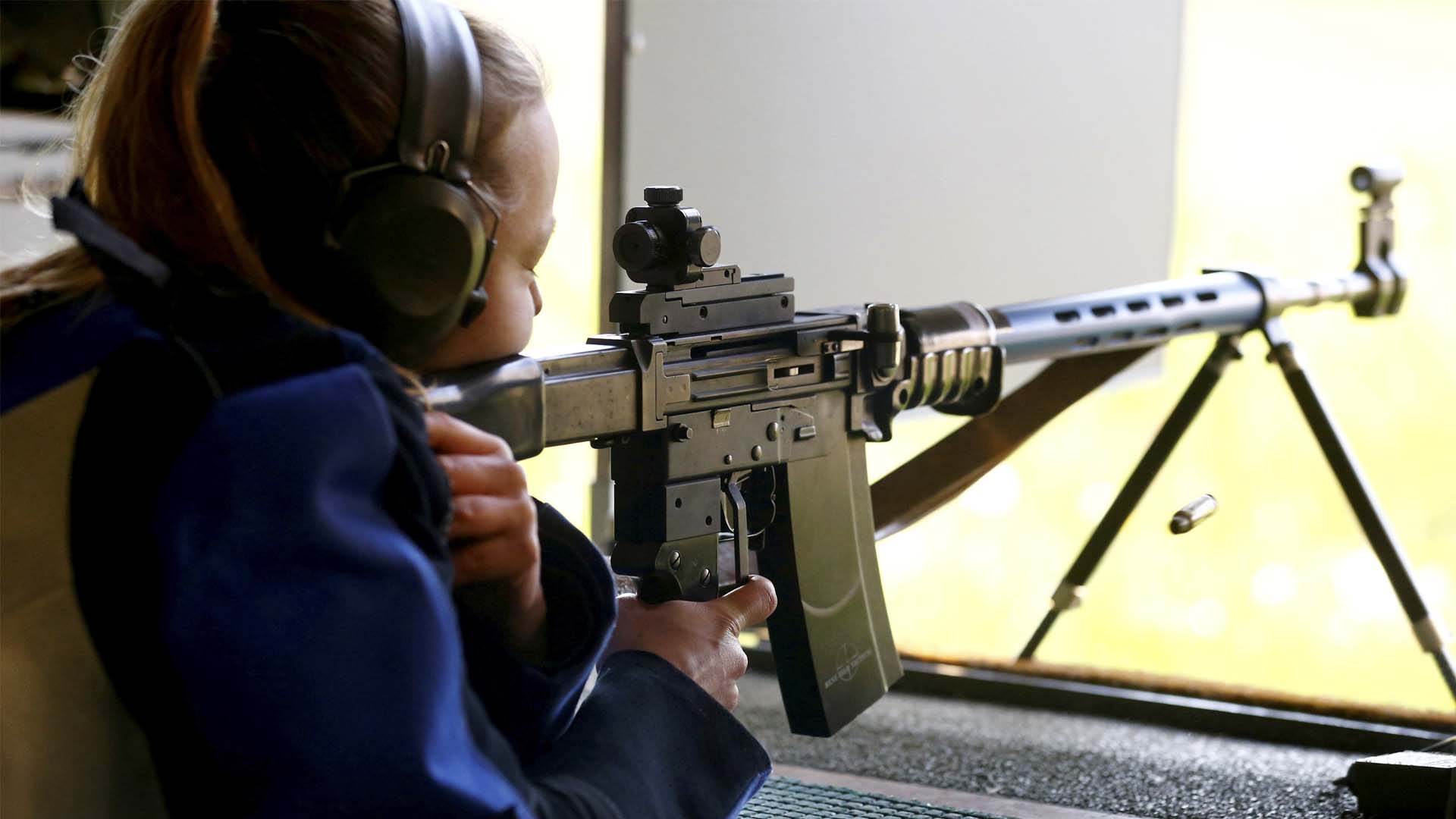 Suiza aprueba endurecer la legislación sobre armas