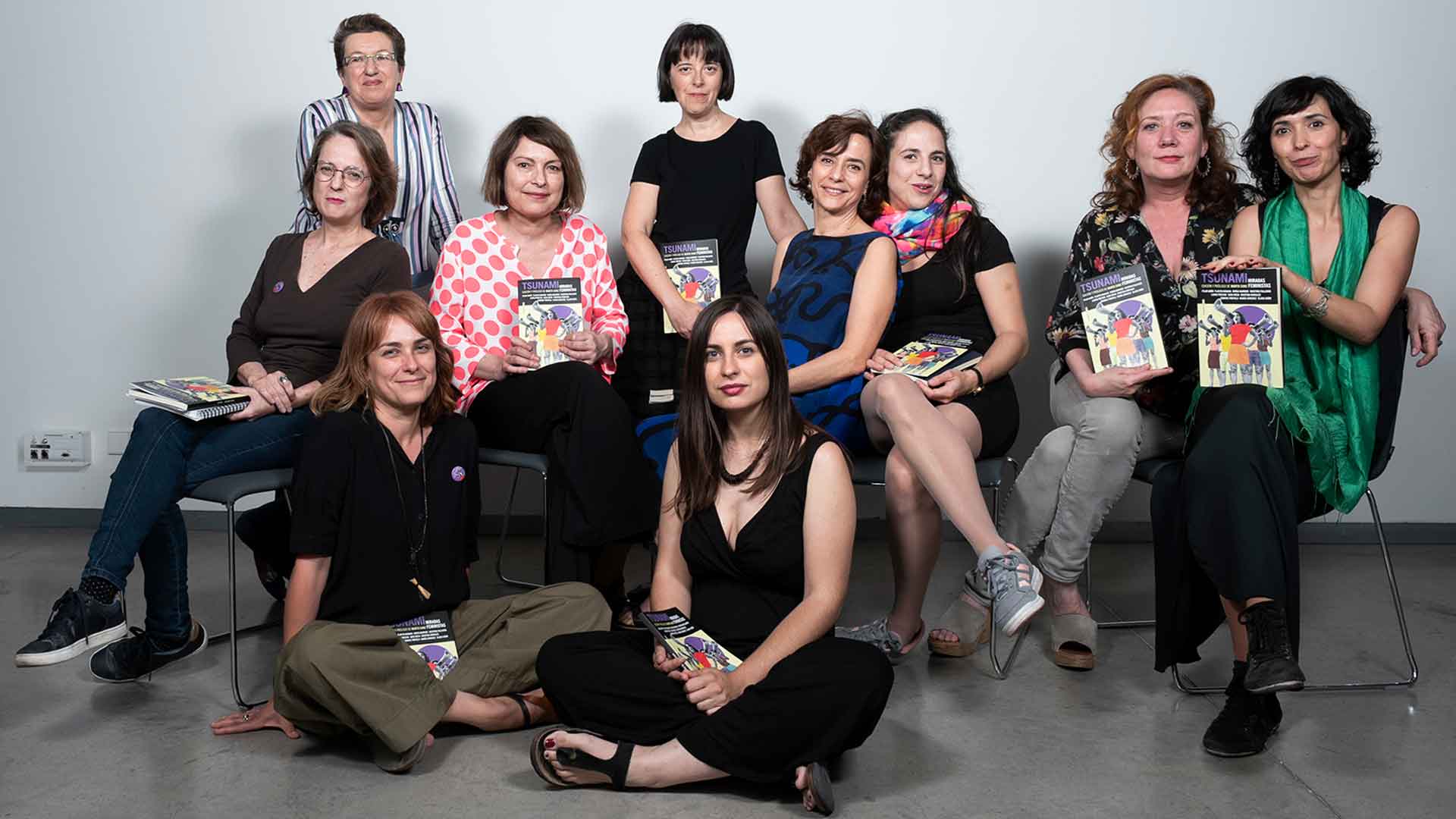 Un ‘Tsunami’ de escritoras reflexiona sobre el feminismo