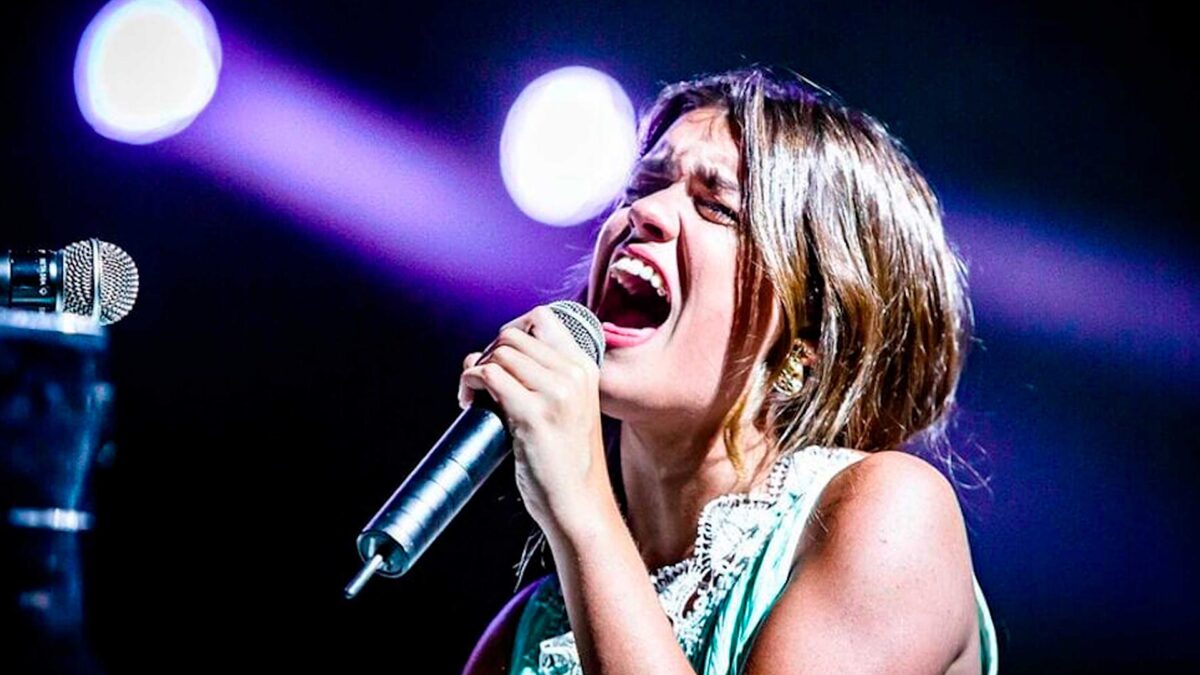 Amaia publica la portada de su primer disco, ‘Pero no pasa nada’