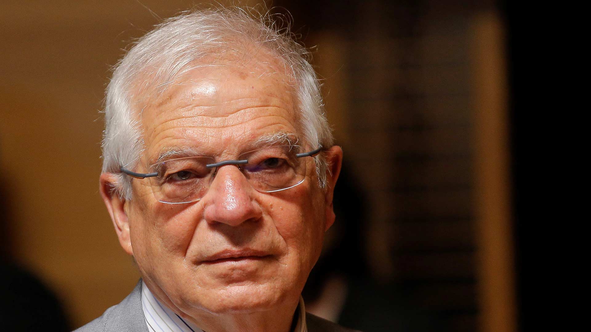 Borrell renuncia a su acta de eurodiputado y seguirá como ministro de Exteriores