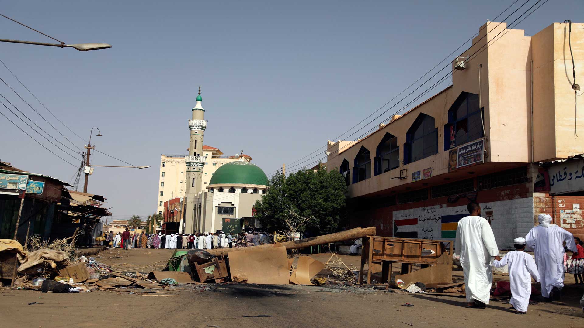 Aumenta a 60 el número de fallecidos por la represión en las protestas de Sudán
