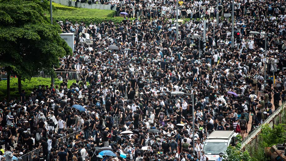 Hong Kong, paralizado por las protestas contra la ley de extradición a China