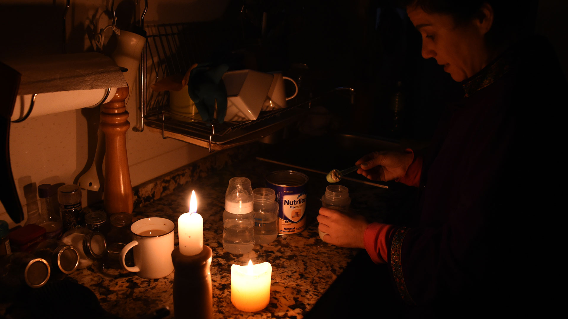 La electricidad vuelve a Argentina y Uruguay después de un apagón que ha afectado a 50 millones de personas
