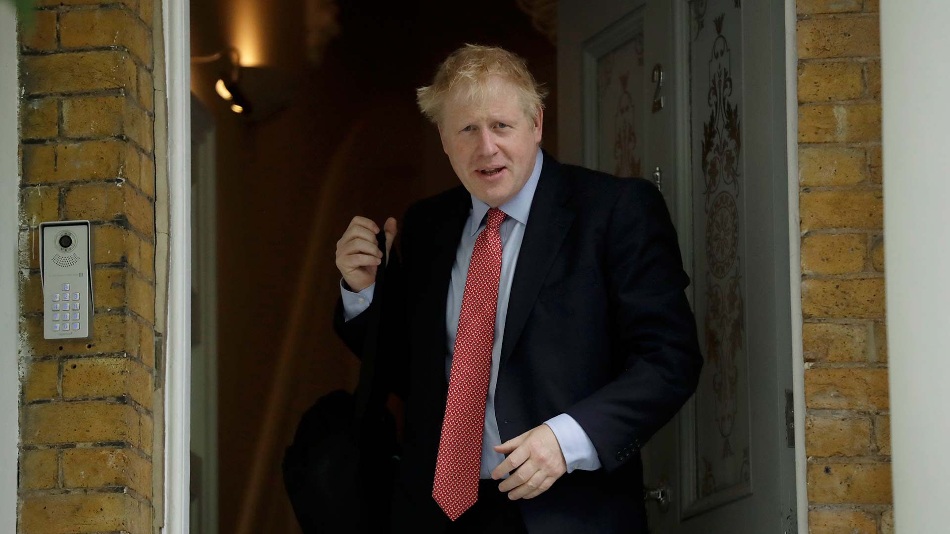 La Policía acudió a la casa de Boris Johnson por un altercado con “gritos y golpes”