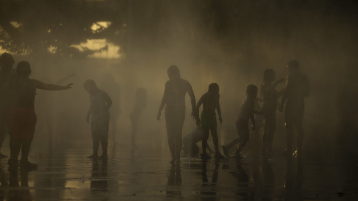 Mueren dos personas y una está hospitalizada grave por la ola de calor