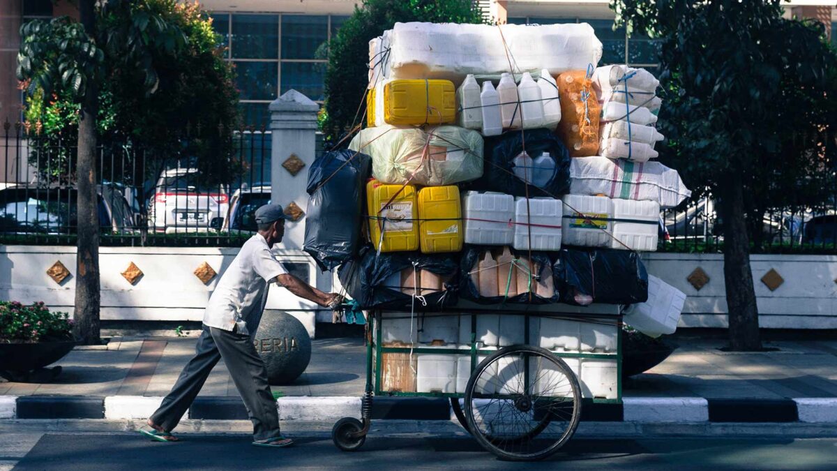 Ruanda prohíbe los plásticos de un solo uso