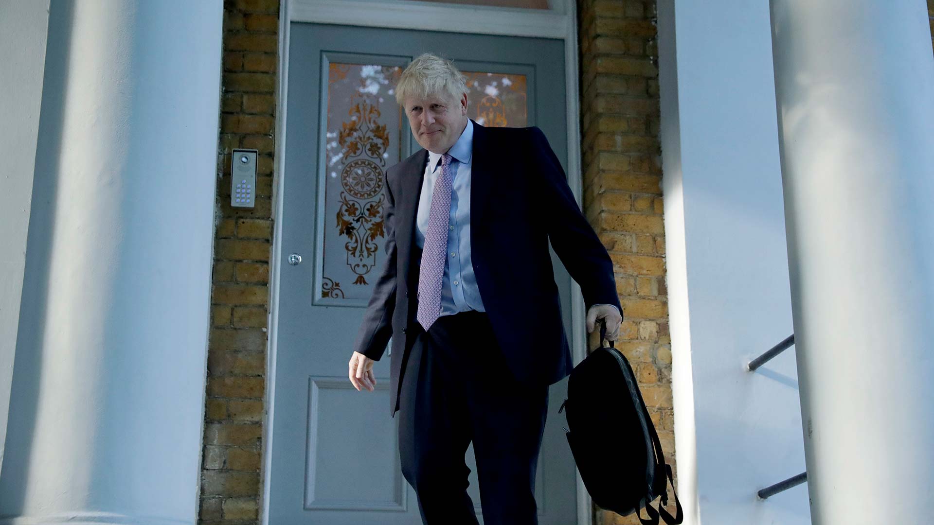 Boris Johnson y Jeremy Hunt se disputarán la sucesión de Theresa May