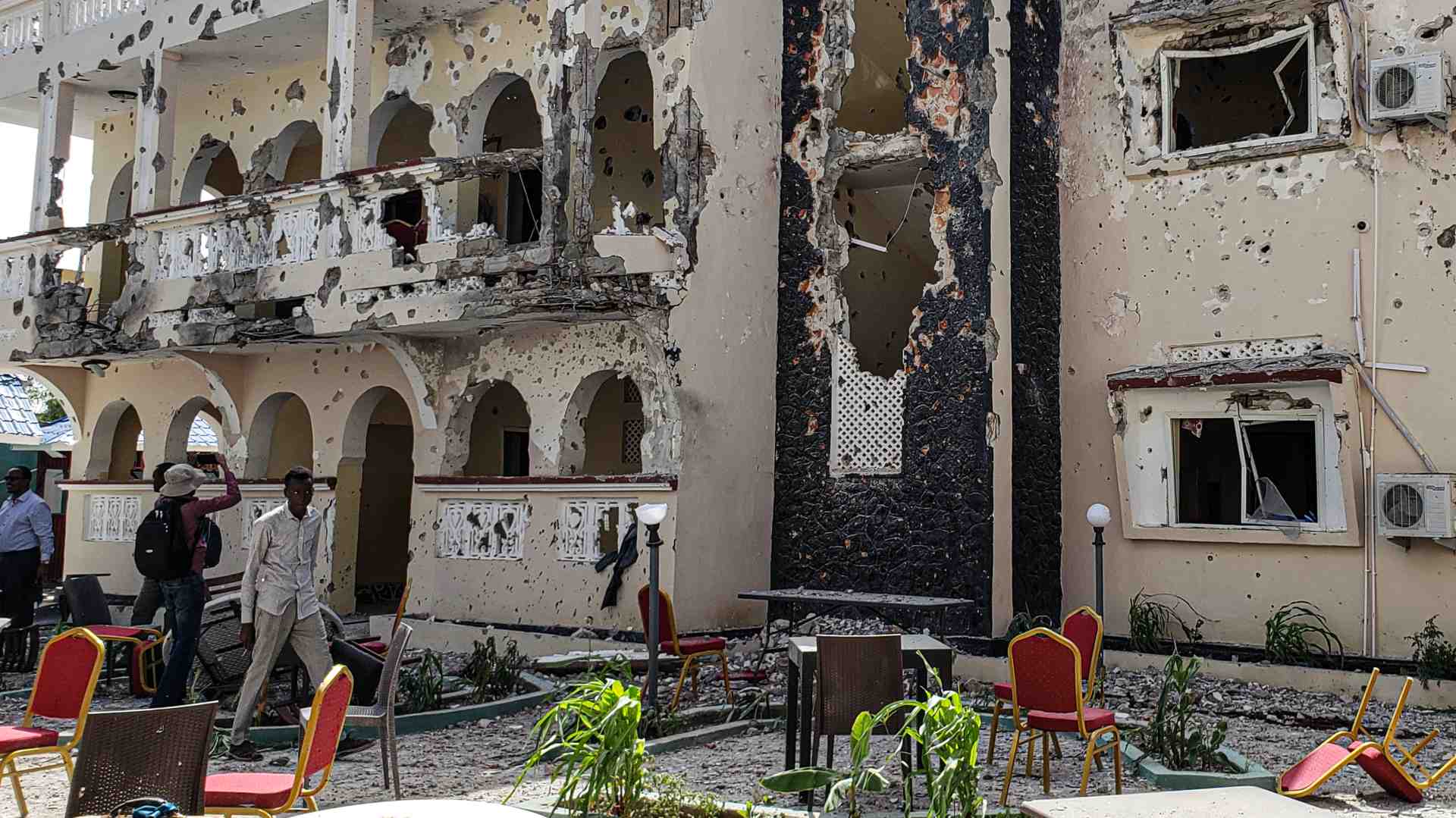 Al menos 26 muertos en un atentado contra un hotel en Somalia