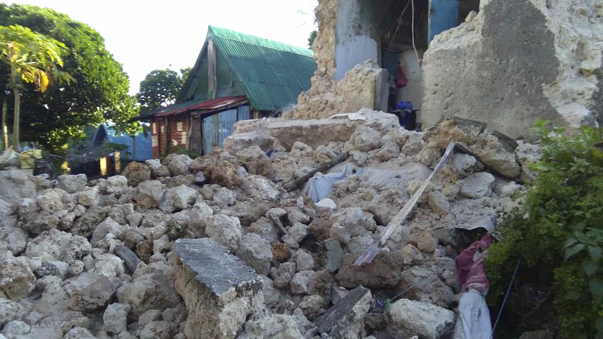 Al menos ocho muertos y 60 heridos tras varios terremotos en el norte de Filipinas