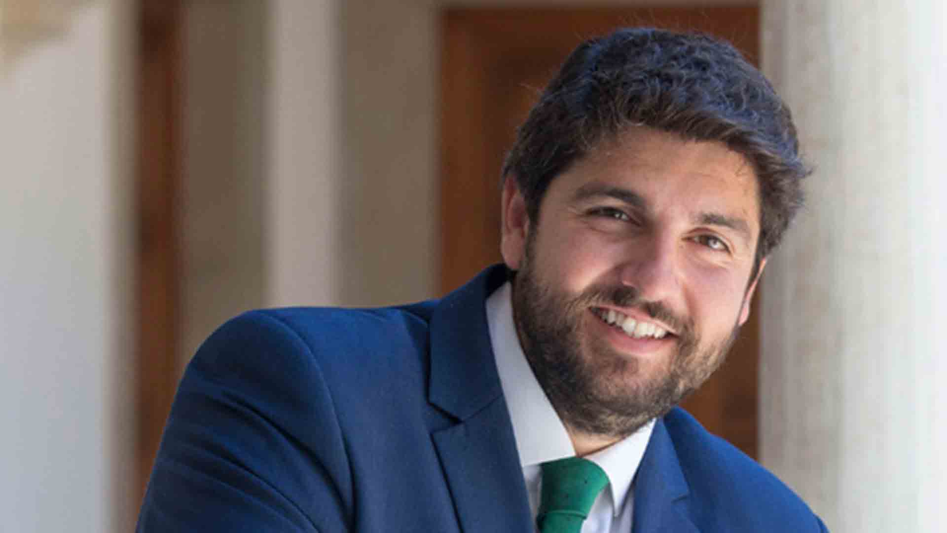 El popular López Miras, investido presidente de la Región de Murcia con el apoyo de Ciudadanos y Vox