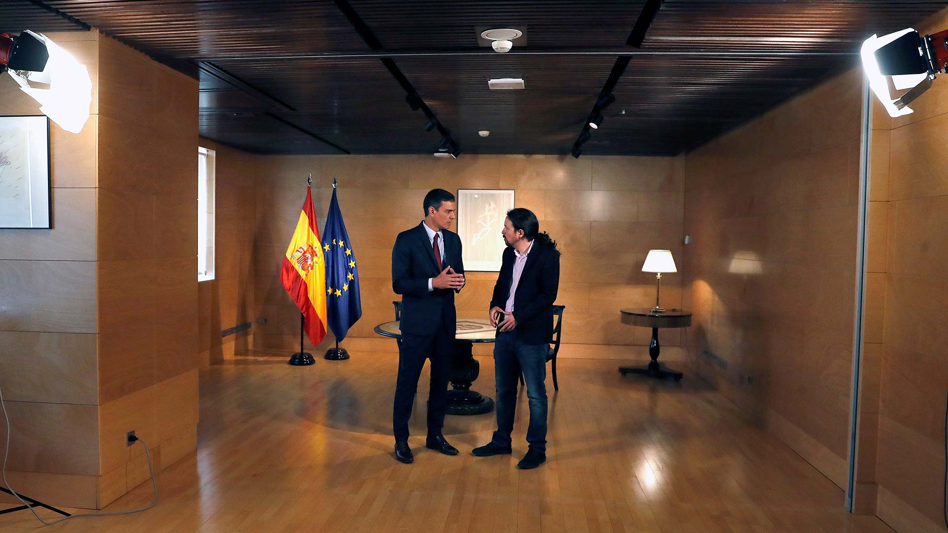 Las negociaciones entre Sánchez e Iglesias siguen estancadas tras una conversación telefónica