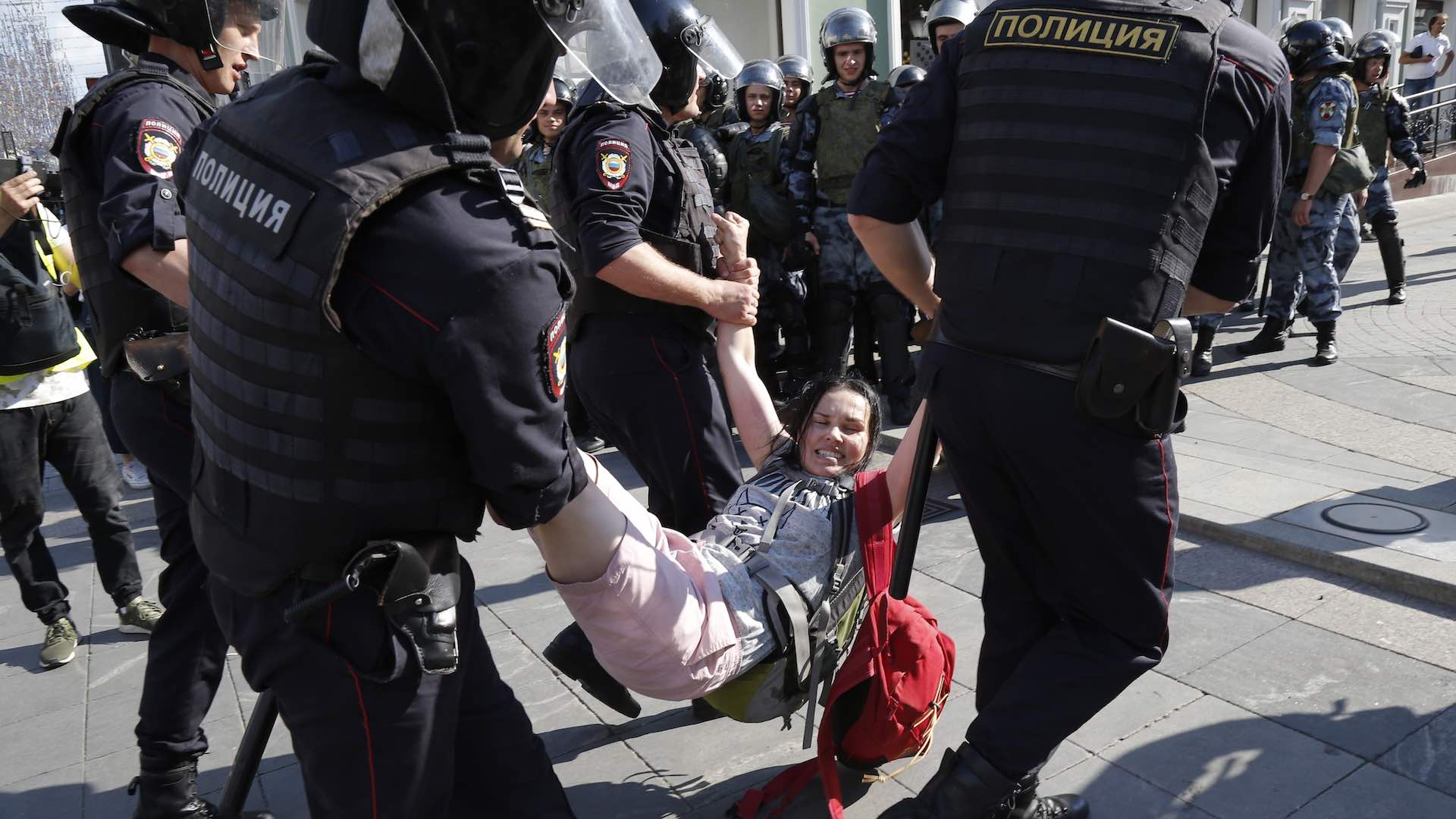 Más de 600 detenidos en una protesta opositora en Moscú por unas elecciones justas