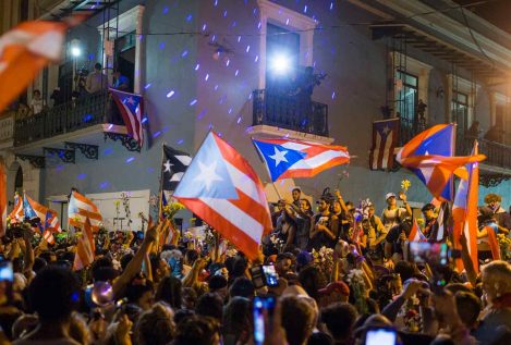"Puerto Rico, lo logramos": los artistas celebran la dimisión de Ricardo Rosselló
