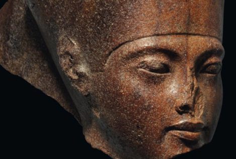 Polémica en Egipto: Christie's pone a subasta en Londres un busto 'robado' de Tutankamón