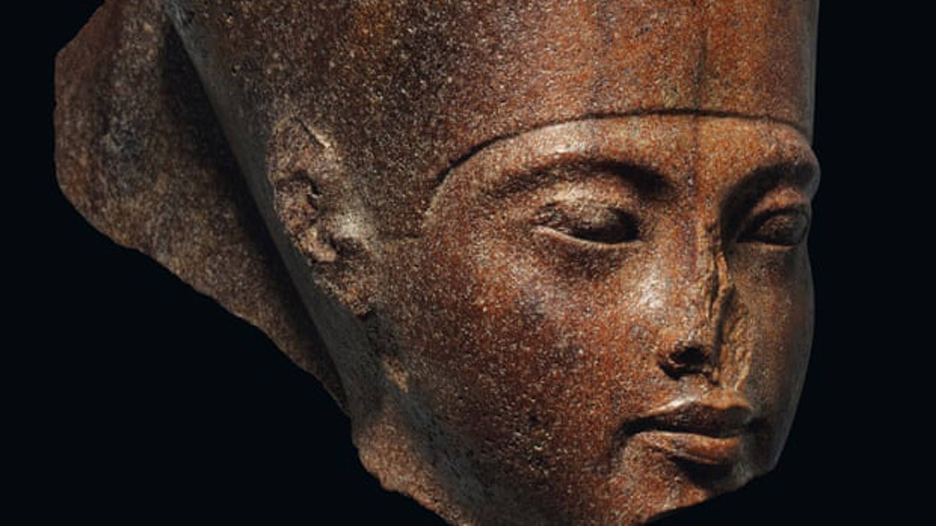 Polémica en Egipto: Christie's pone a subasta en Londres un busto 'robado' de Tutankamón