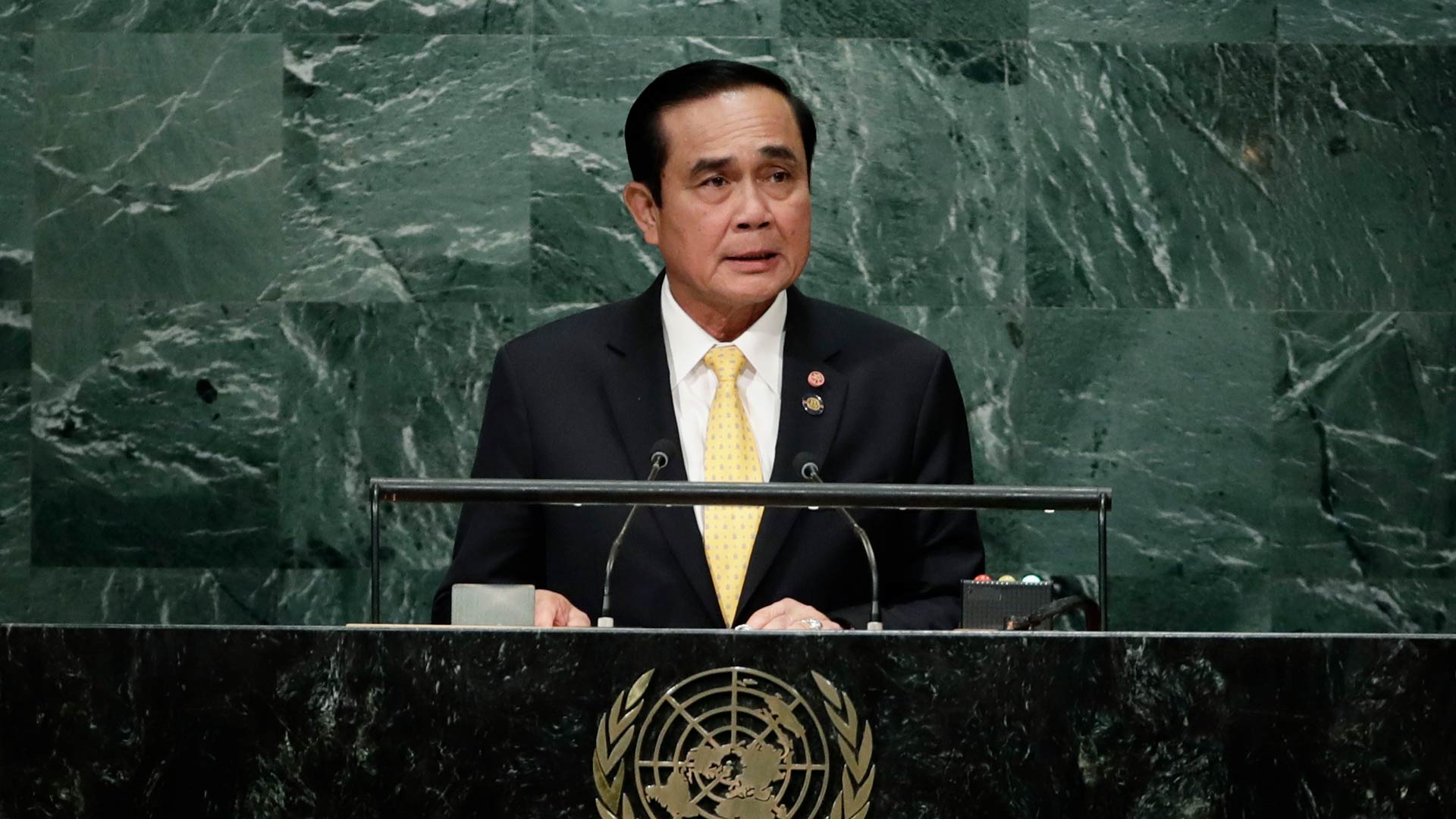 Tailandia dejará de juzgar a los civiles en tribunales militares