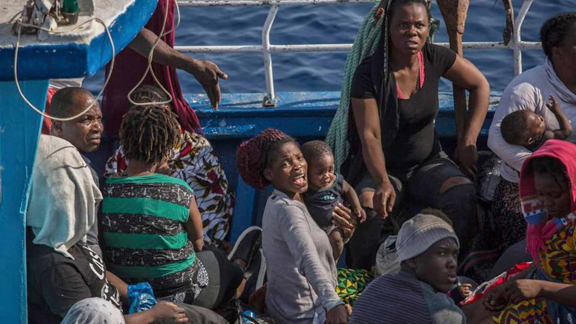 Un muerto y 277 migrantes rescatados entre España y Marruecos