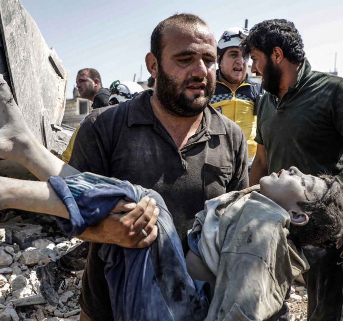 Al menos 11 civiles muertos en bombardeos en Siria, entre ellos una mujer y seis hijos