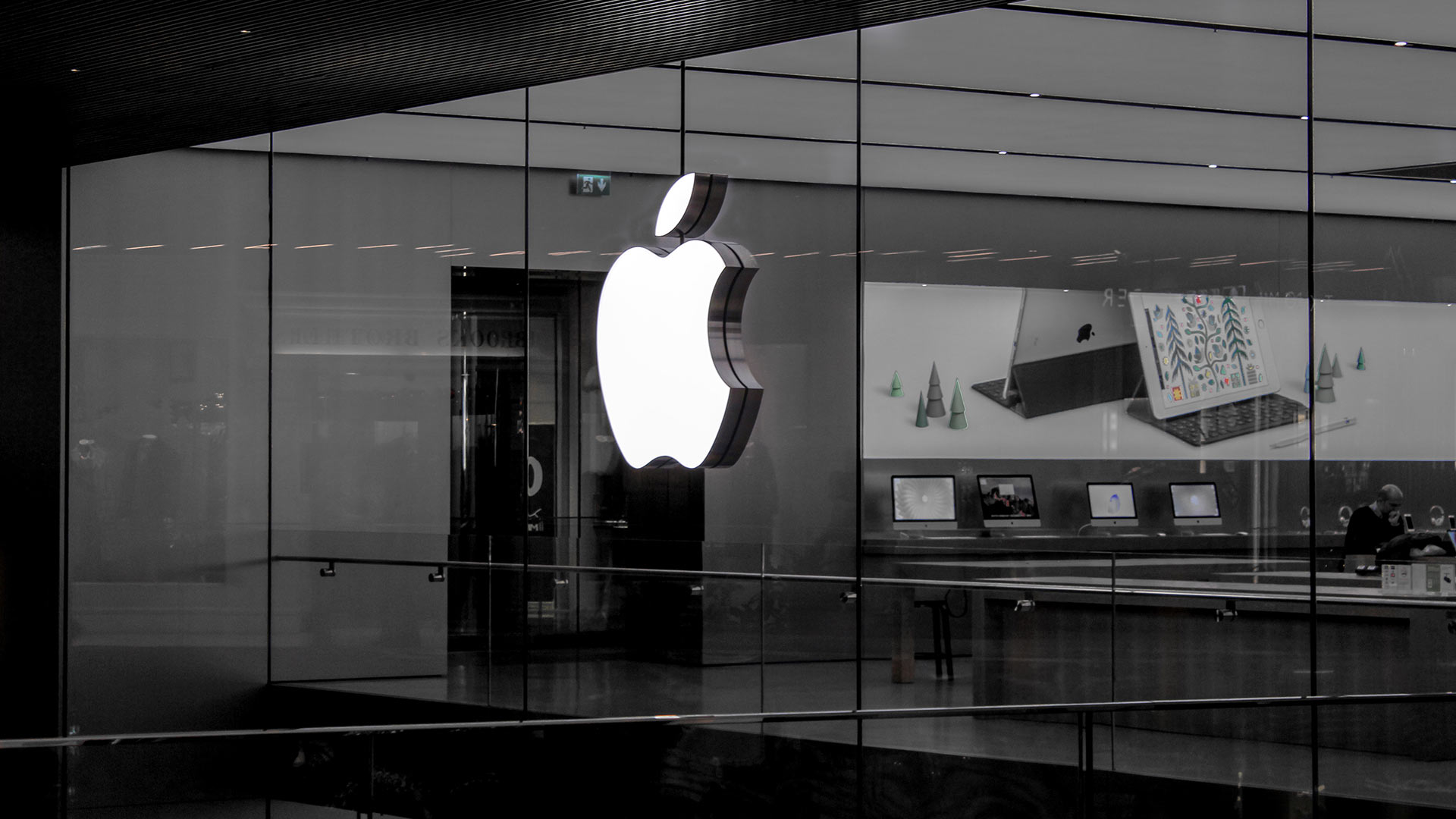 Apple pide perdón por espiar las conversaciones de sus usuarios con Siri y anuncia nuevos cambios