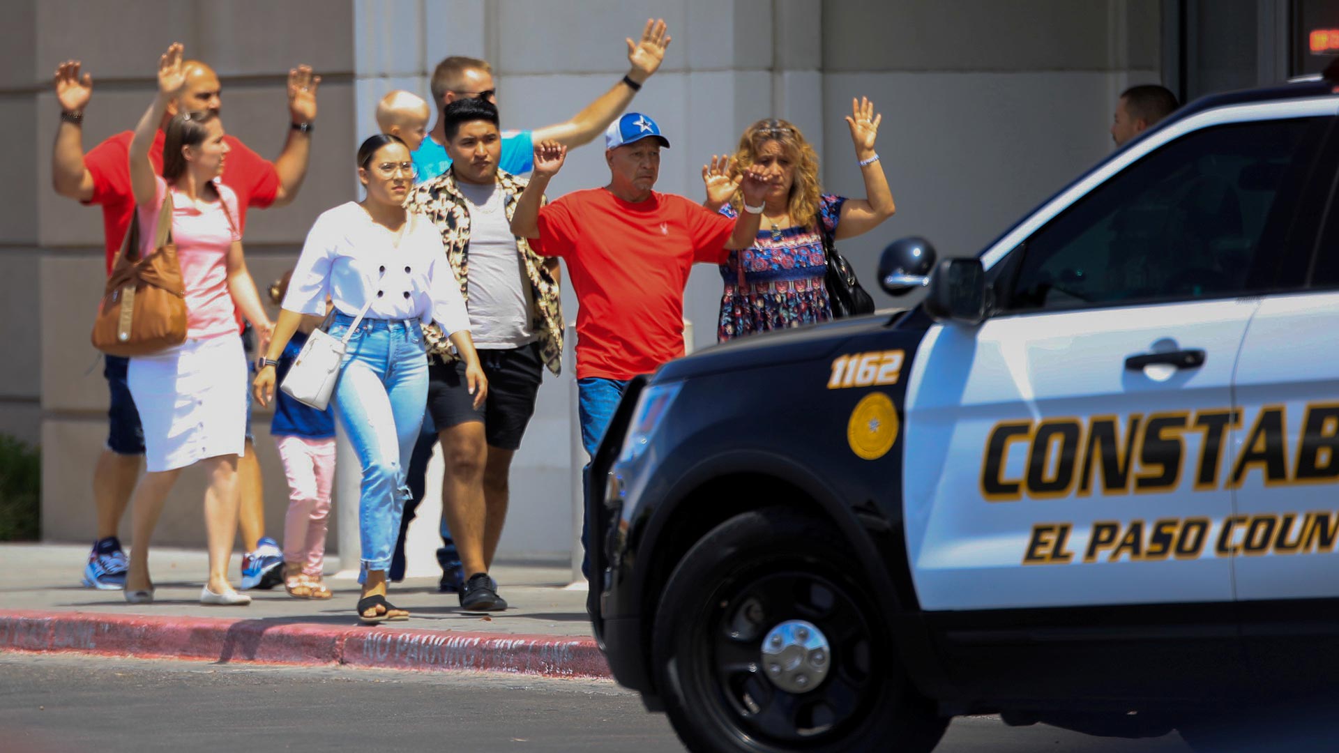 El atacante del centro comercial de El Paso alega una “invasión hispana”