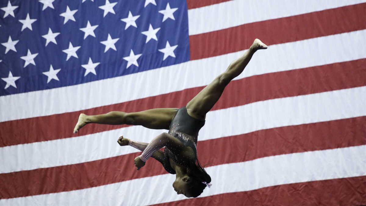 El hermano de la gimnasta olímpica Simone Biles, detenido por un triple asesinato