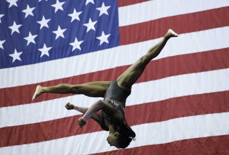 El hermano de la gimnasta olímpica Simone Biles, detenido por un triple asesinato