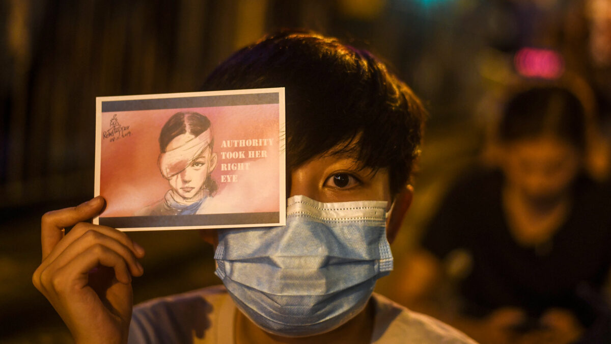 Fin de semana crucial en Hong Kong: nuevas protestas mientras las tropas chinas se concentran en la frontera