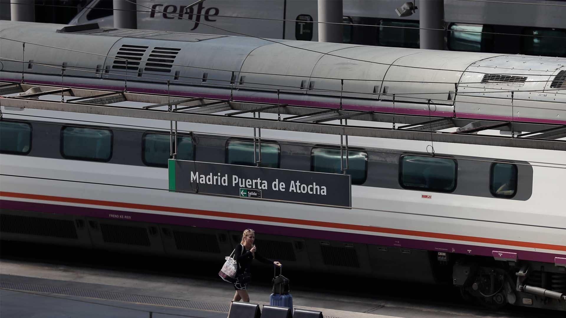 La huelga en Renfe obliga a cancelar 325 trenes