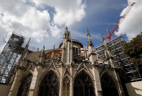 Las obras de Notre Dame de París se reanudan con más medidas de seguridad