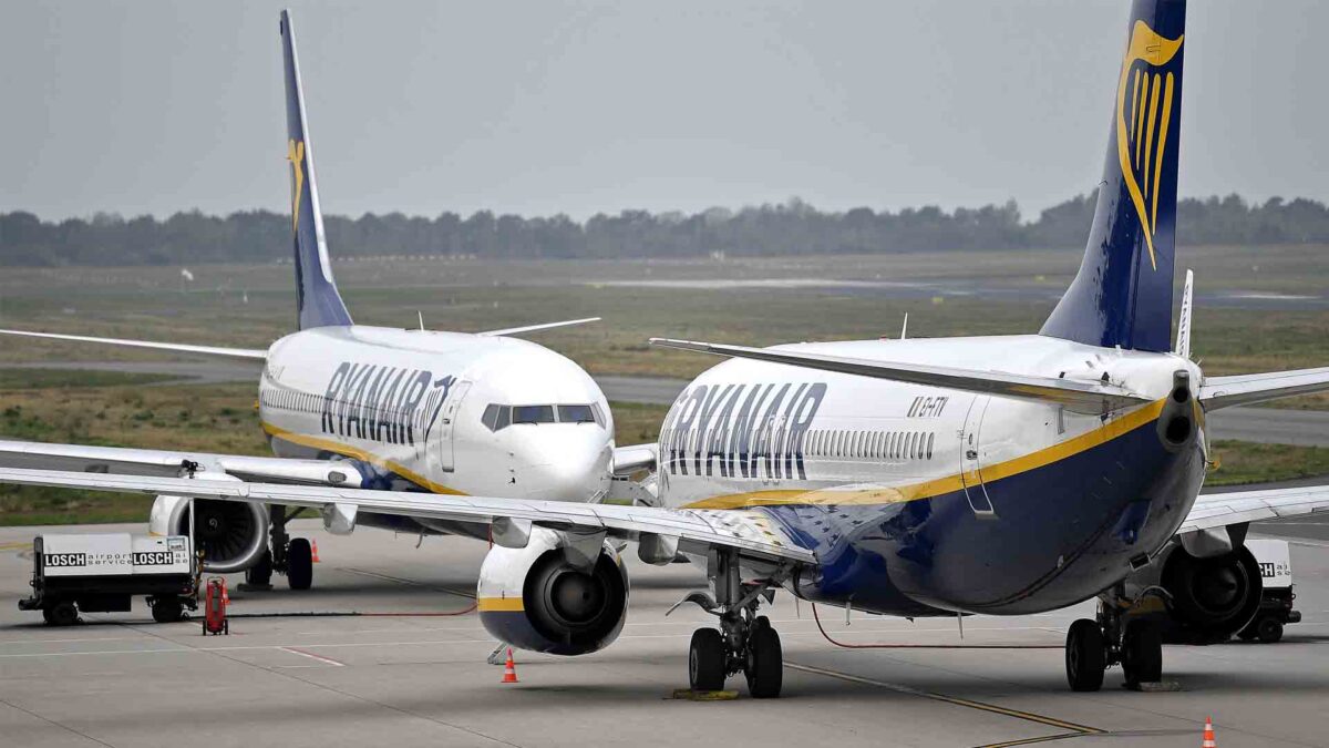 Los pilotos de Ryanair amenazan con una huelga de cinco días en septiembre