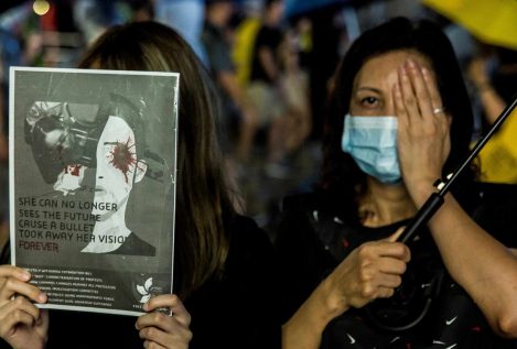 Miles de manifestantes vuelven a las calles de Hong Kong pese a las crecientes amenazas de China