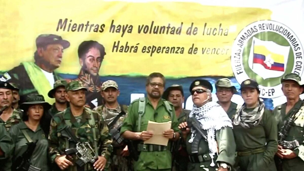 Mueren nueve disidentes de las FARC en una gran operación militar en Colombia