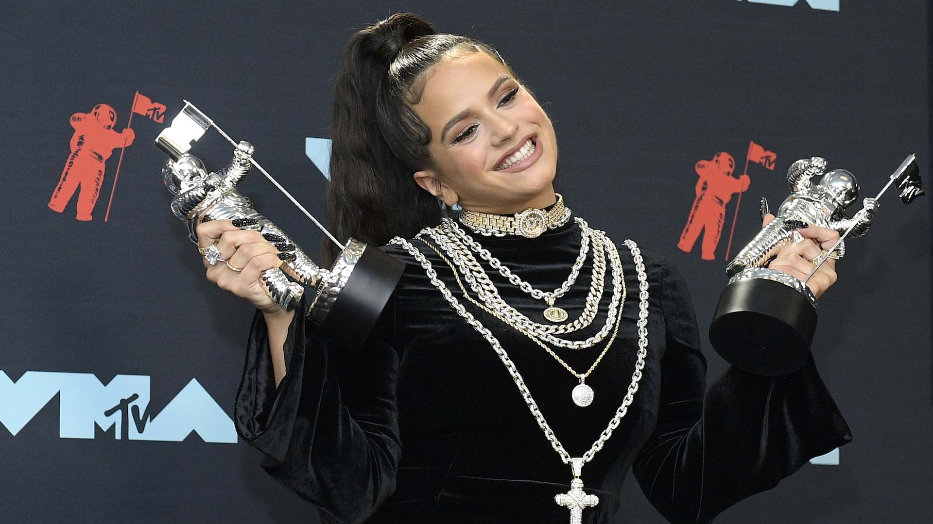 Rosalía, primera española galardonada en los MTV Video Music Award