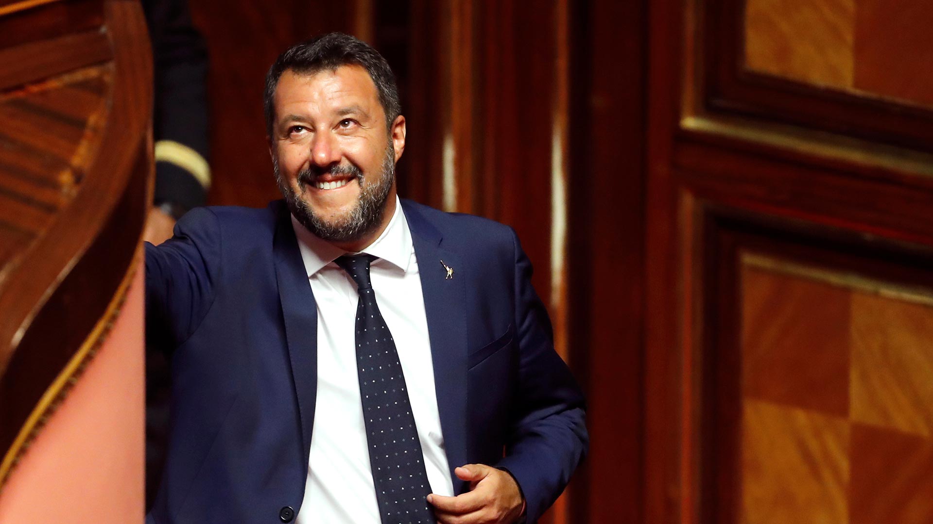 Salvini celebra la aprobación de su decreto anitiimigración que multa a las ONG