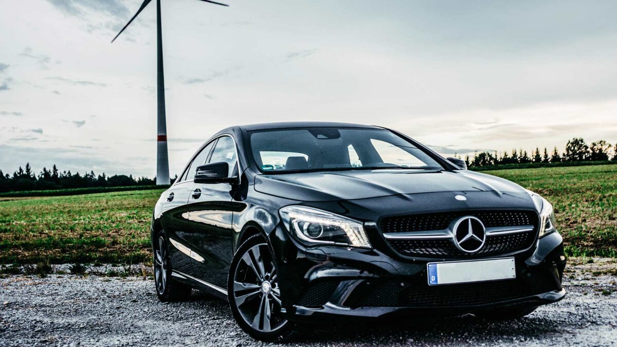 Un gallego pide probar un Mercedes en Holanda y llega con él a Galicia