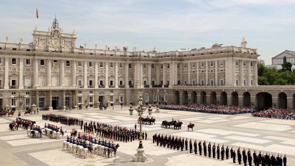 Investigan si hubo abuso laboral de empleados con discapacidad en el Palacio Real