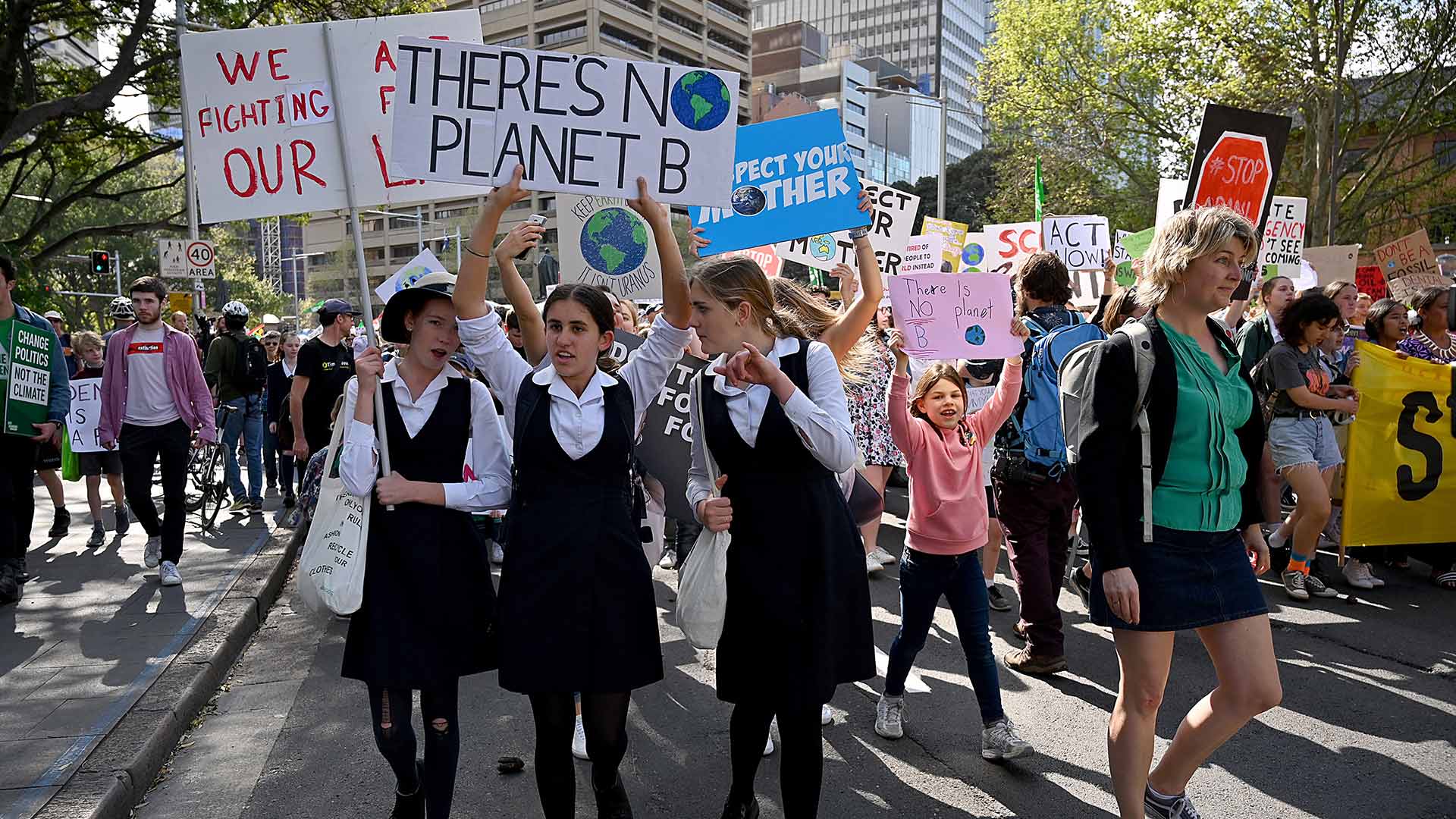 Decenas de miles de estudiantes de Australia y el Pacífico protestan contra el cambio climático