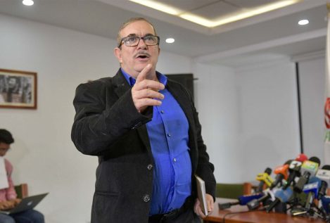 El partido FARC pide a sus antiguas tropas guerrilleras no retomar las armas